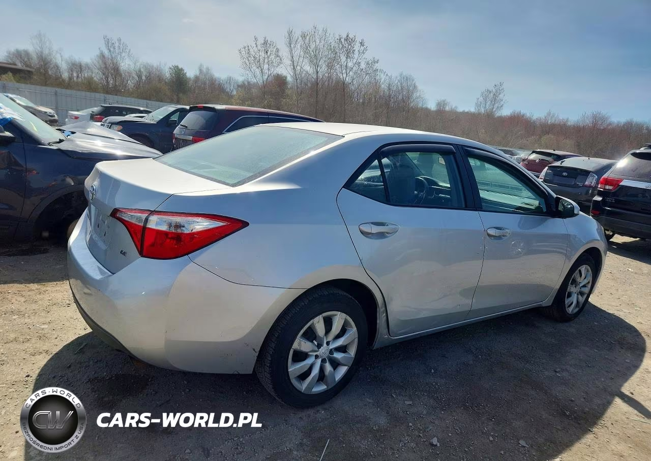 2016 Toyota Corolla Le VIN:2T1BURHE0GC715037 - 3