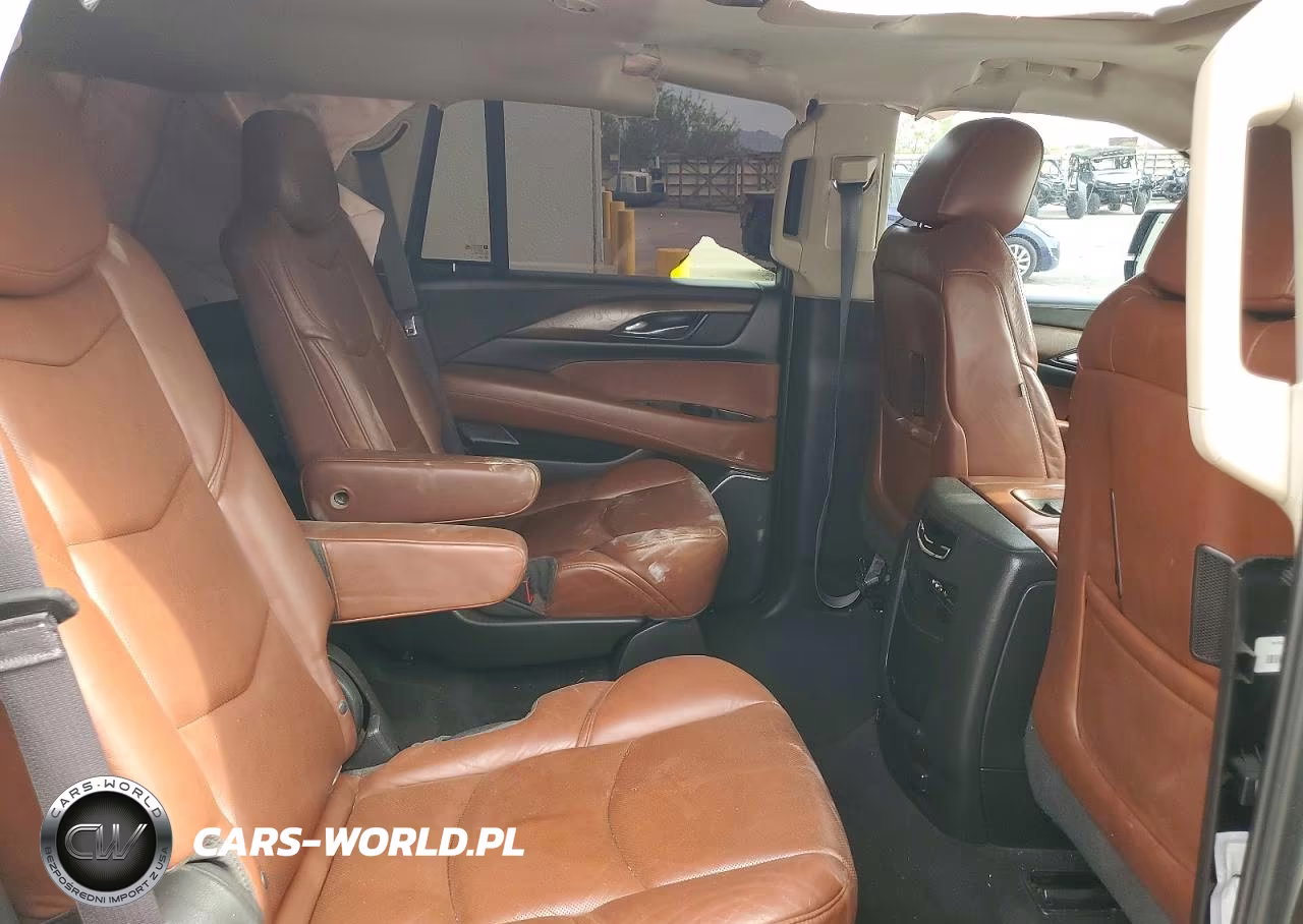 2015 Cadillac Escalade Luxury VIN:1GYS3MKJXFR742692 - 11