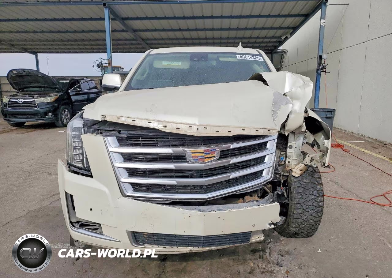 2015 Cadillac Escalade Luxury VIN:1GYS3MKJXFR742692 - 5