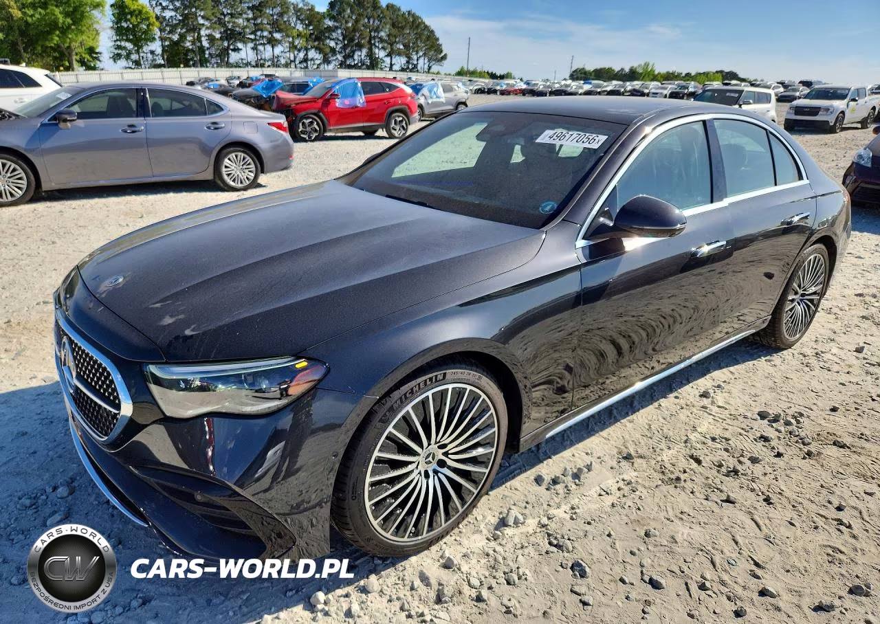 2024 Mercedes Benz E 350 4Matic – zdjęcie 1 z 12