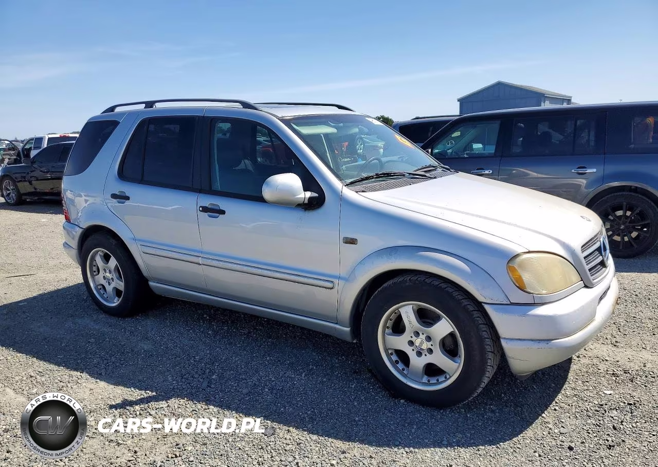 2000 Mercedes-Benz Ml 430 VIN:4JGAB72E8YA194018 - 4