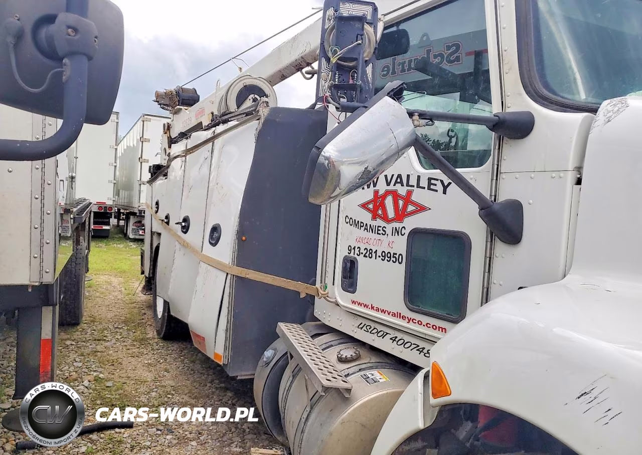 2015 Kenworth T370 Utility - Service Truck VIN:2NKHHJ7X6FM441629 - 9