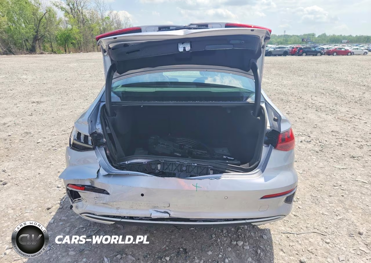 2022 Audi A3 Premium VIN:WAUAUDGYXNA105462 - 6