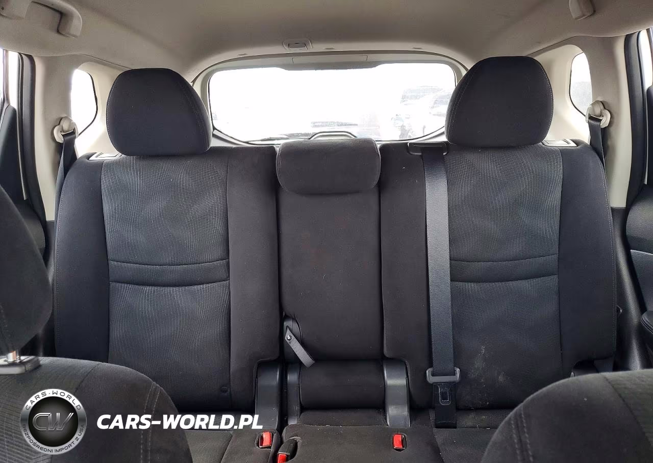 2014 Nissan Rogue S VIN:5N1AT2MV5EC855176 - 10
