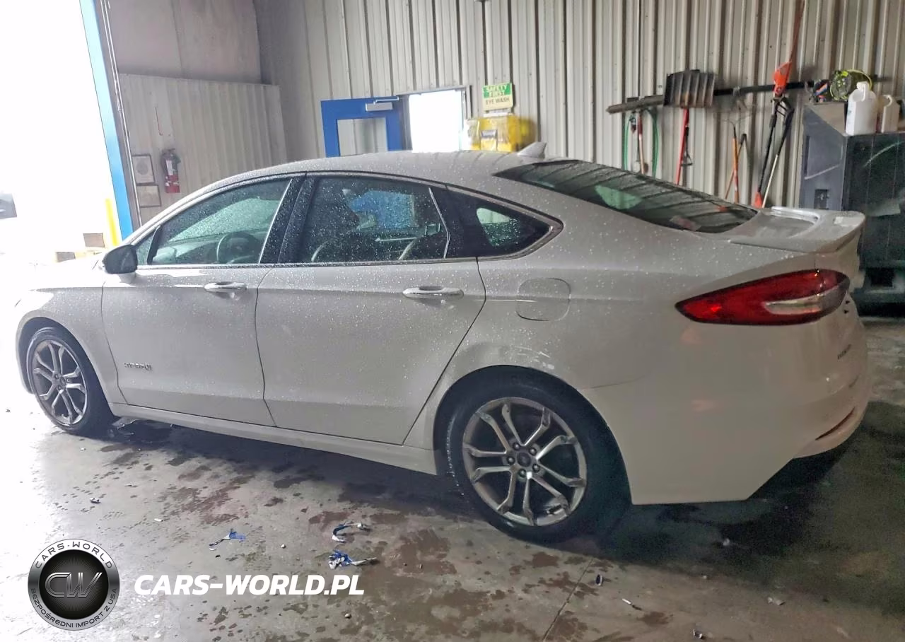 2019 Ford Fusion Titanium VIN:3FA6P0RU1KR185700 - 2