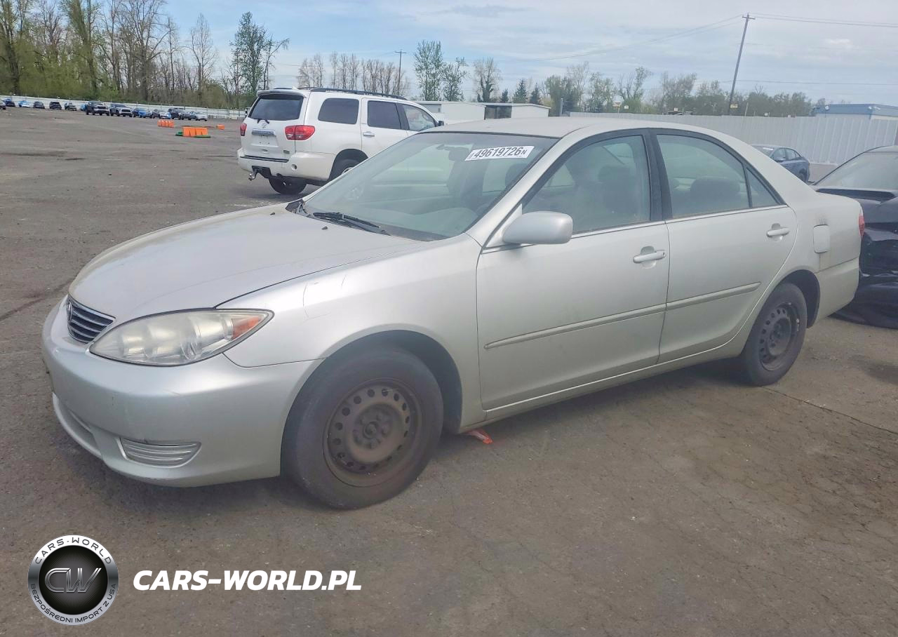 2005 Toyota Camry Le