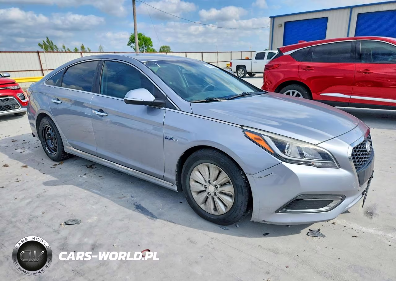 2016 Hyundai Sonata Hybrid Se VIN:KMHE24L16GA012567 - 4