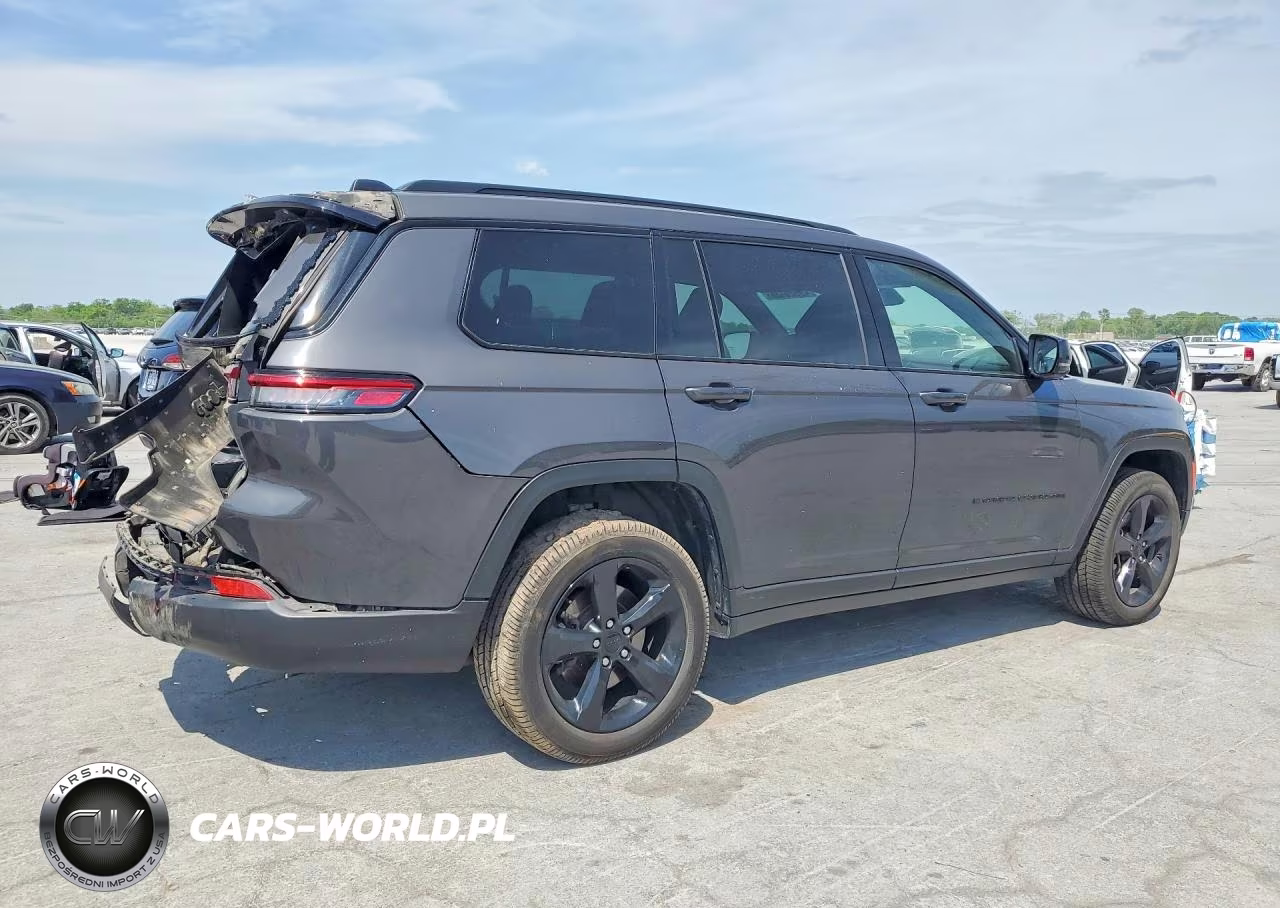 2022 Jeep Grand Cherokee L Laredo VIN:1C4RJKAG8N8526333 - 3