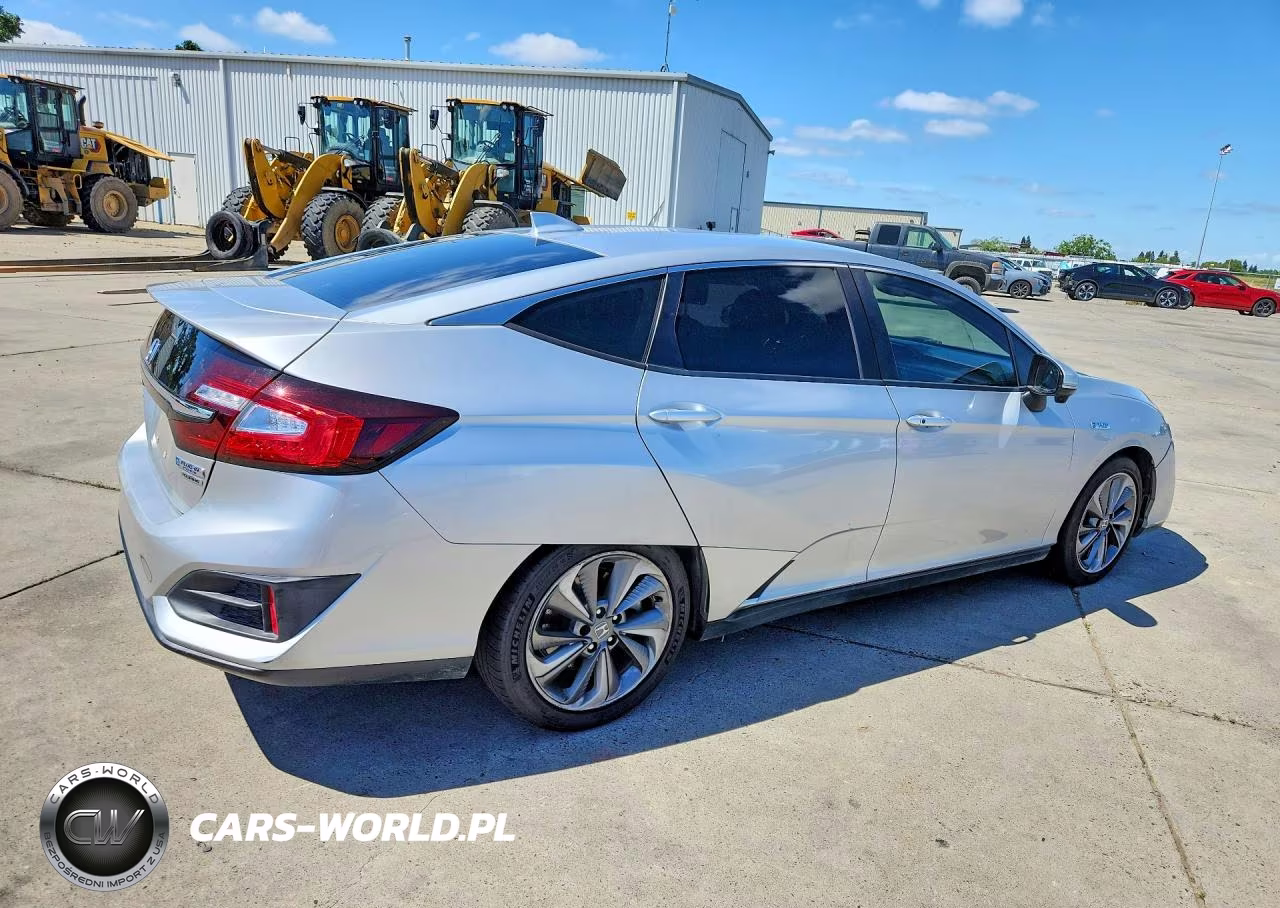 2019 Honda Clarity Touring VIN:JHMZC5F3XKC004991 - 3