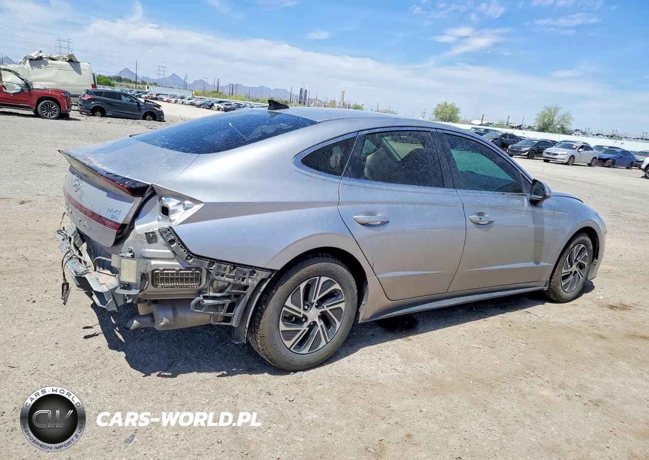 2021 Hyundai Sonata Hybrid Blue VIN:KMHL24JJ3MA021913 - 3