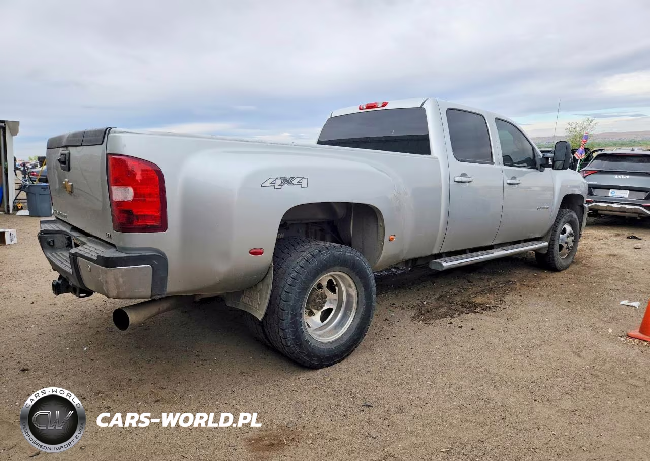 2013 Chevrolet Silverado K3500 Ltz VIN:1GC4K1C82DF221119 - 3