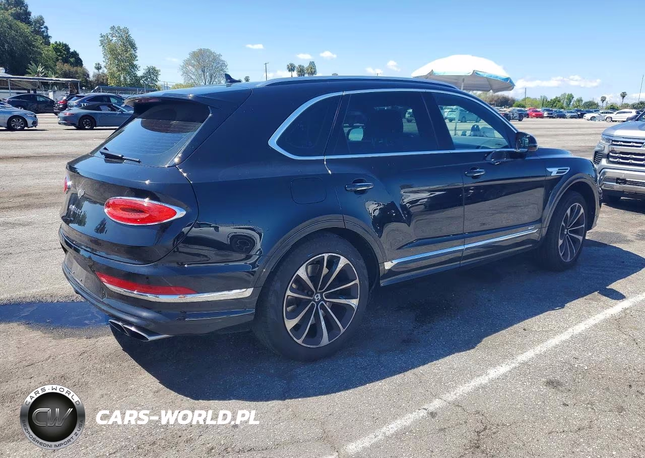 2021 Bentley Bentayga VIN:SJAAJ2ZV3MC036590 - 3