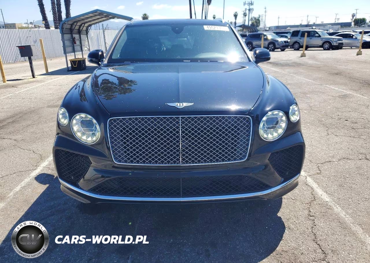2021 Bentley Bentayga VIN:SJAAJ2ZV3MC036590 - 5