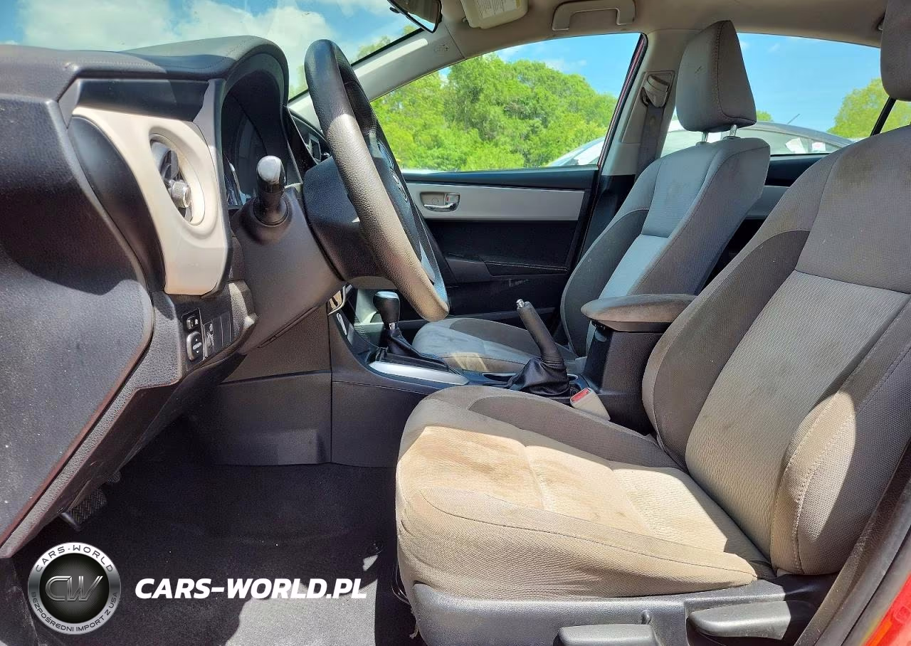 2019 Toyota Corolla Le VIN:2T1BURHEXKC215623 - 7