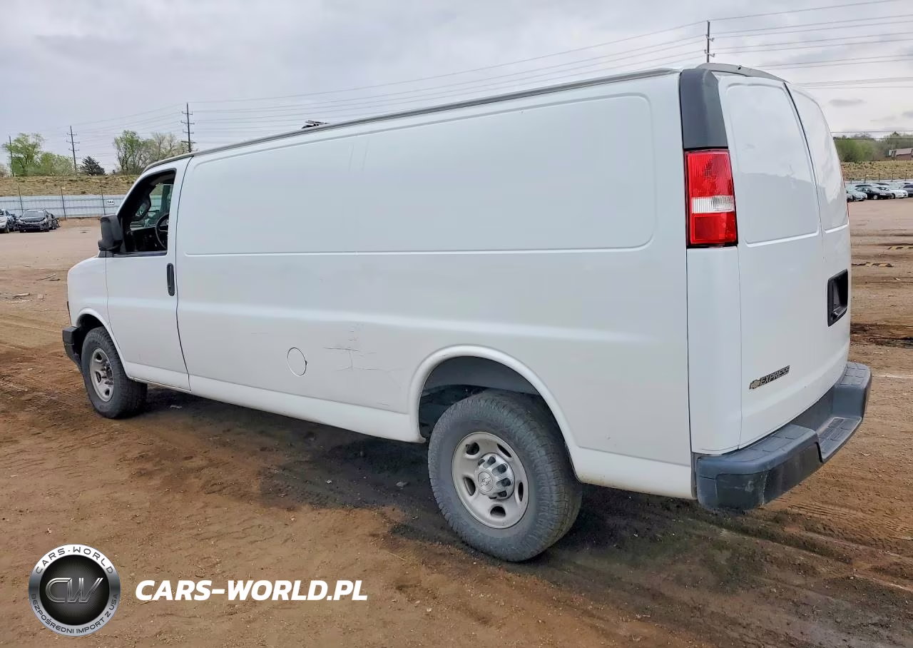 2018 Chevrolet Express G2500 4Lt VIN:1GCWGBFP0J1344154 - 2