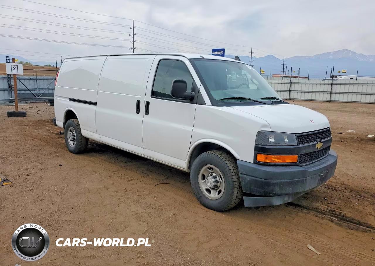 2018 Chevrolet Express G2500 4Lt VIN:1GCWGBFP0J1344154 - 4