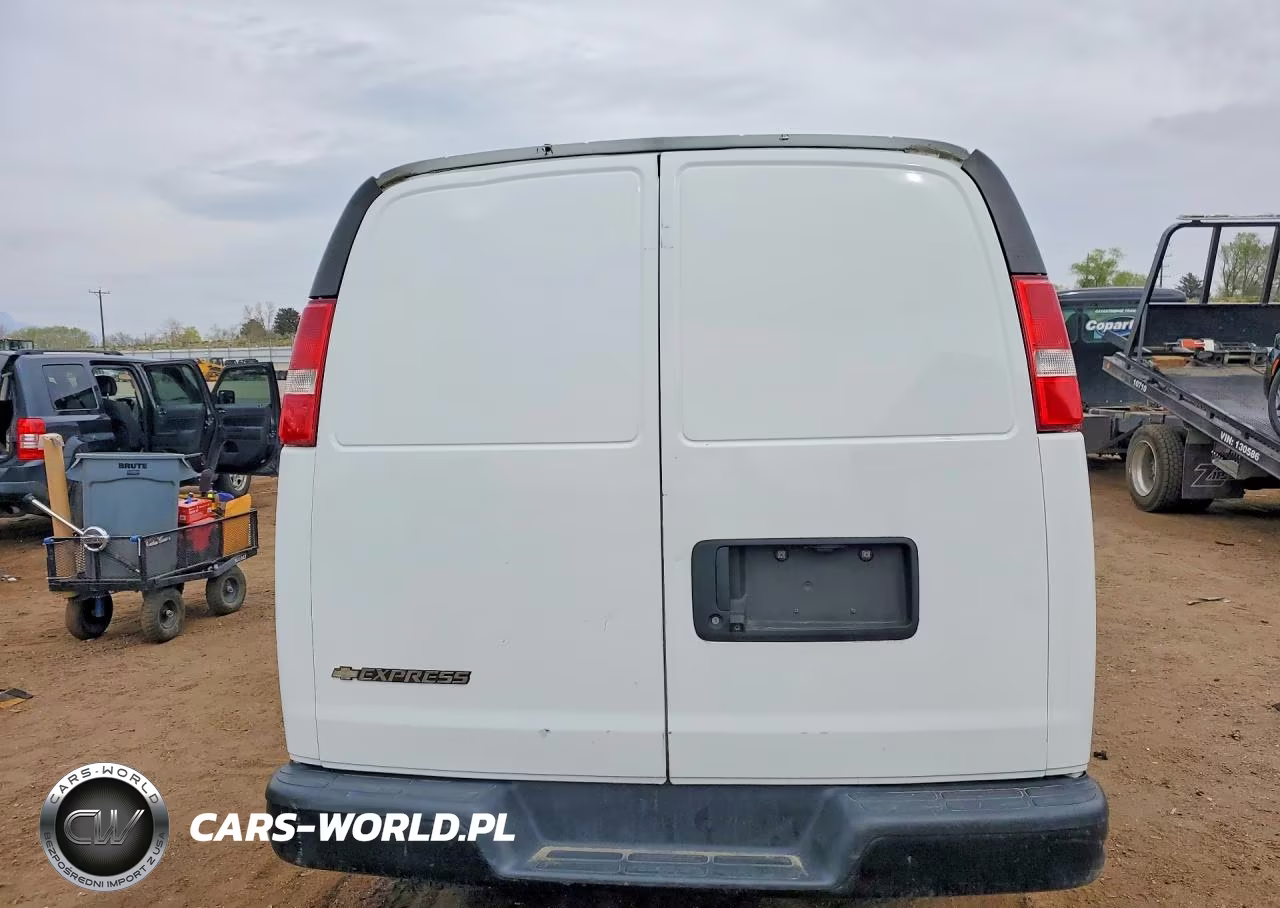 2018 Chevrolet Express G2500 4Lt VIN:1GCWGBFP0J1344154 - 6