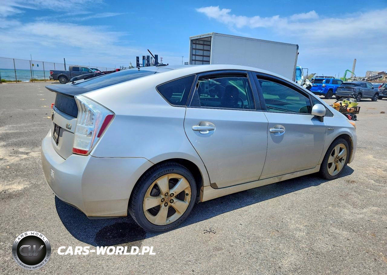 2010 Toyota Prius I VIN:JTDKN3DUXA0217078 - 3