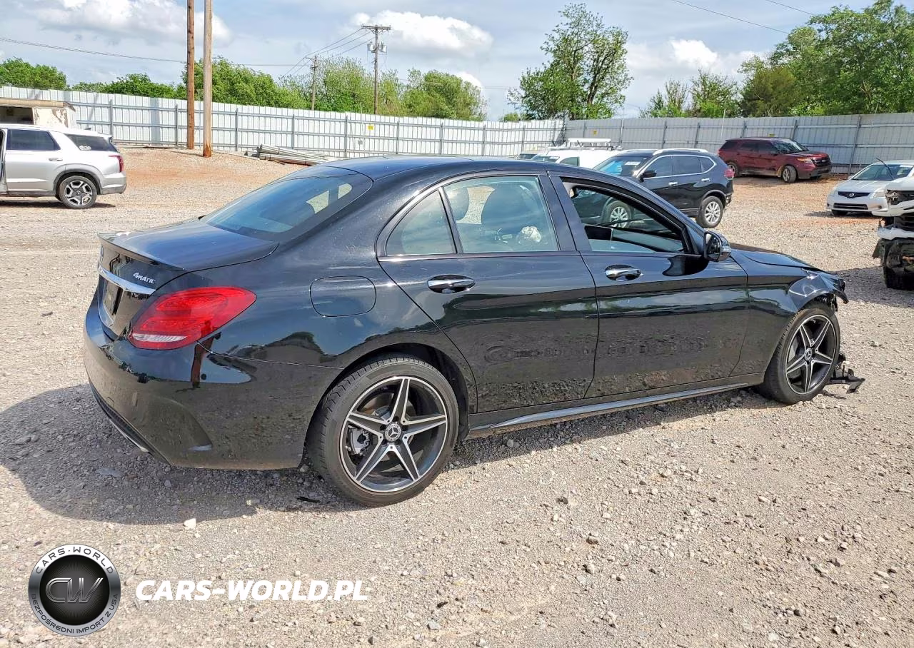 2017 Mercedes-Benz C 300 4Matic VIN:55SWF4KB0HU230860 - 3