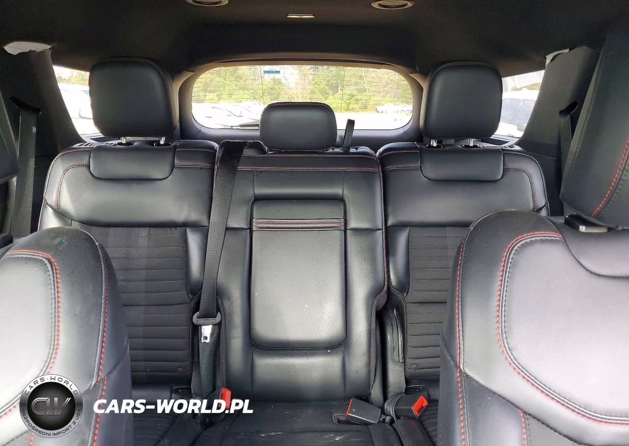 2025 Ford Explorer St-Line VIN:1FMUK8KH8SGB65748 - 10