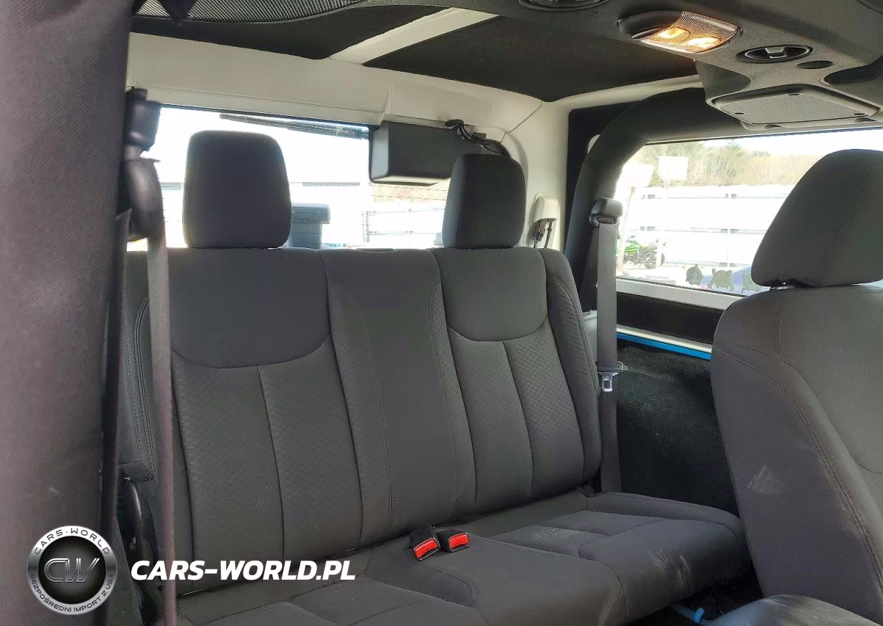 2017 Jeep Wrangler Sport VIN:1C4AJWAG9HL738065 - 11