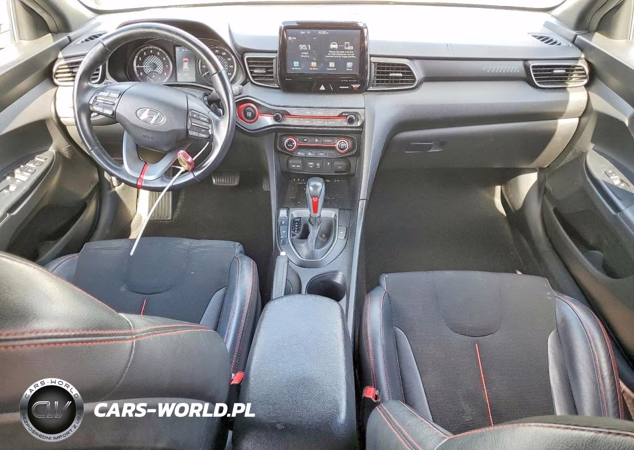2019 Hyundai Veloster 2.0L Premium VIN:KMHTG6AF3KU007515 - 8