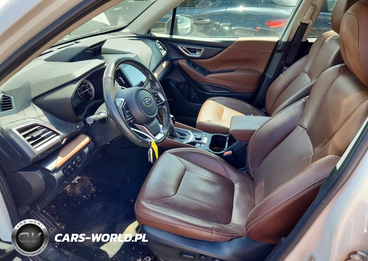 2019 Subaru Forester Touring VIN:JF2SKAWC3KH574916 - 7