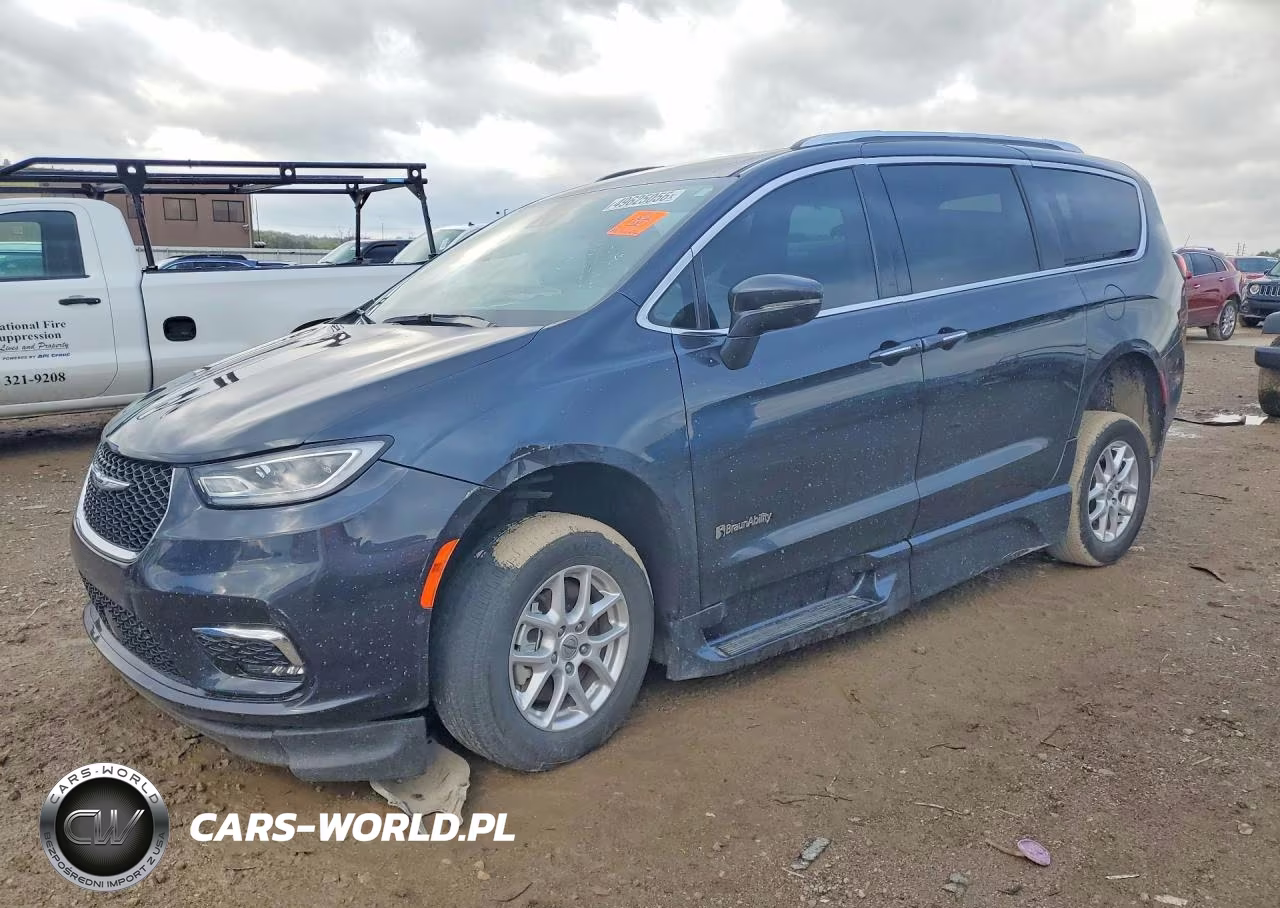 2021 Chrysler Pacifica Touring L