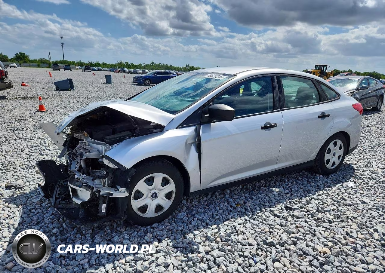 2016 Ford Focus S VIN:1FADP3E27GL324571 - 1