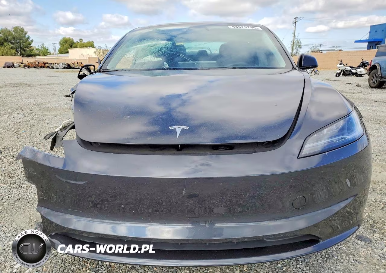 2025 Tesla Model 3 VIN:5YJ3E1EA8SF082991 - 5