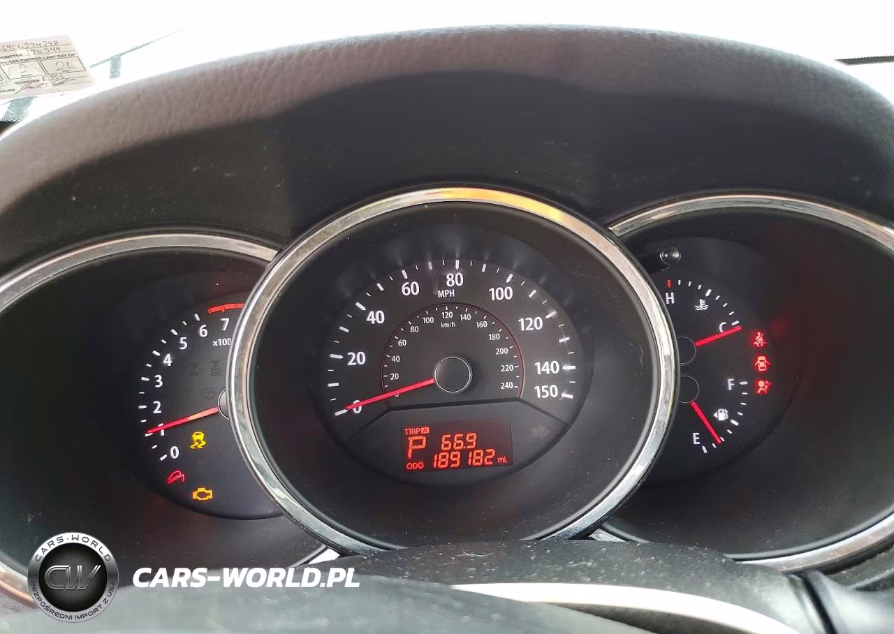 2012 Kia Sorento Lx VIN:5XYKTCA69CG274798 - 9