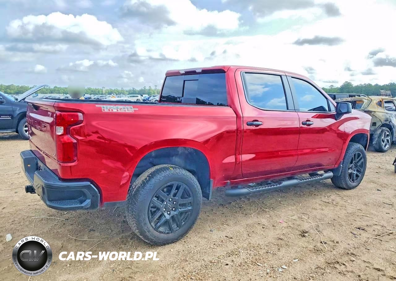 2026 Chevrolet Silverado K1500 Lt Trail Boss VIN:3GCUKFED9TG138436 - 3