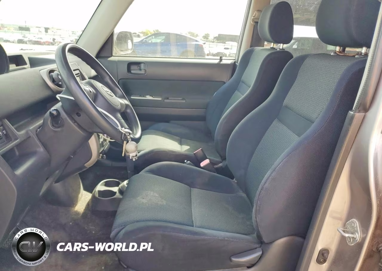 2006 Toyota Scion Xb VIN:JTLKT324764065449 - 7