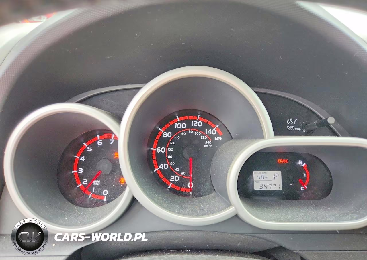 2010 Pontiac Vibe VIN:5Y2SM6E06AZ404331 - 9