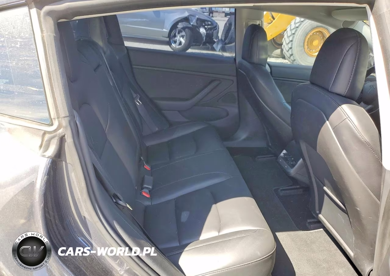 2019 Tesla Model 3 VIN:5YJ3E1EB3KF205492 - 10