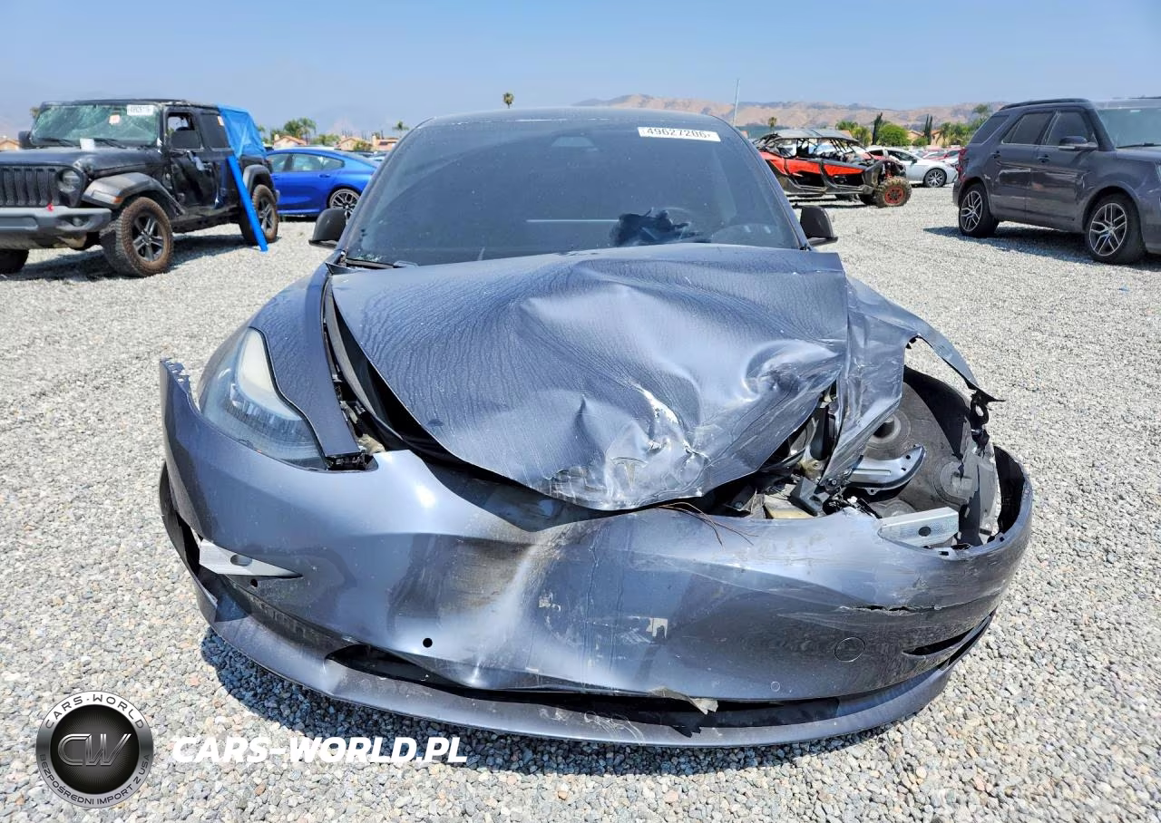 2019 Tesla Model 3 VIN:5YJ3E1EB3KF205492 - 5
