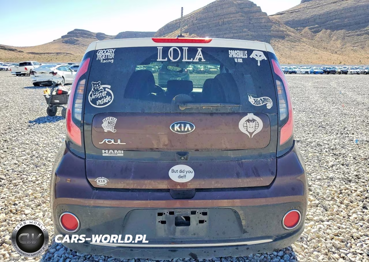 2017 Kia Soul + VIN:KNDJP3A53H7464012 - 6