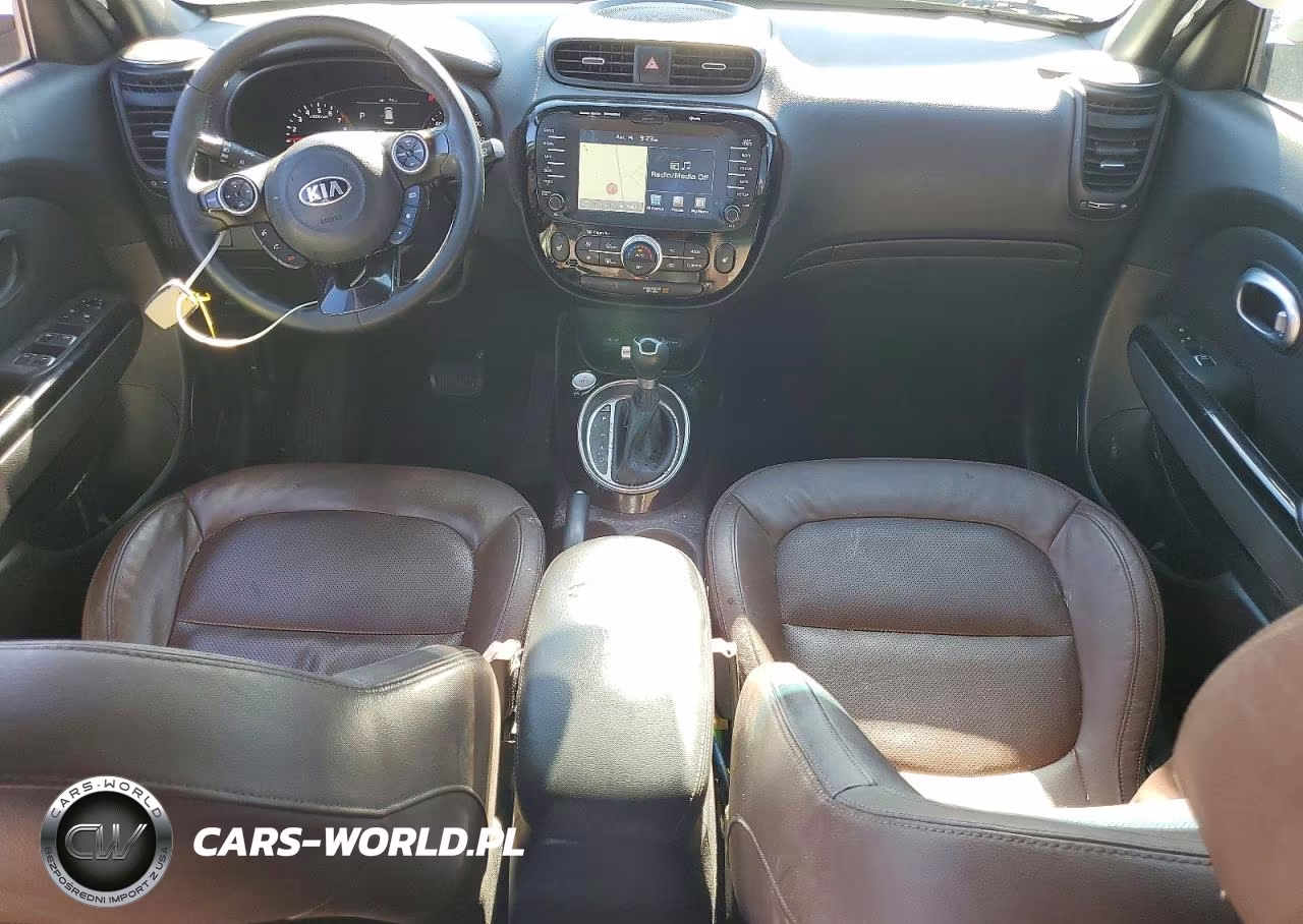 2017 Kia Soul + VIN:KNDJP3A53H7464012 - 8