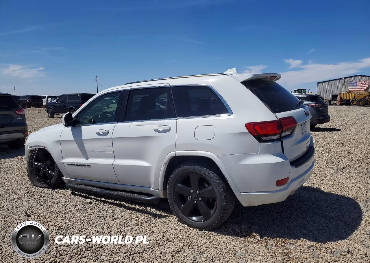 2015 Jeep Grand Cherokee Laredo VIN:1C4RJEAG5FC957096 - 2