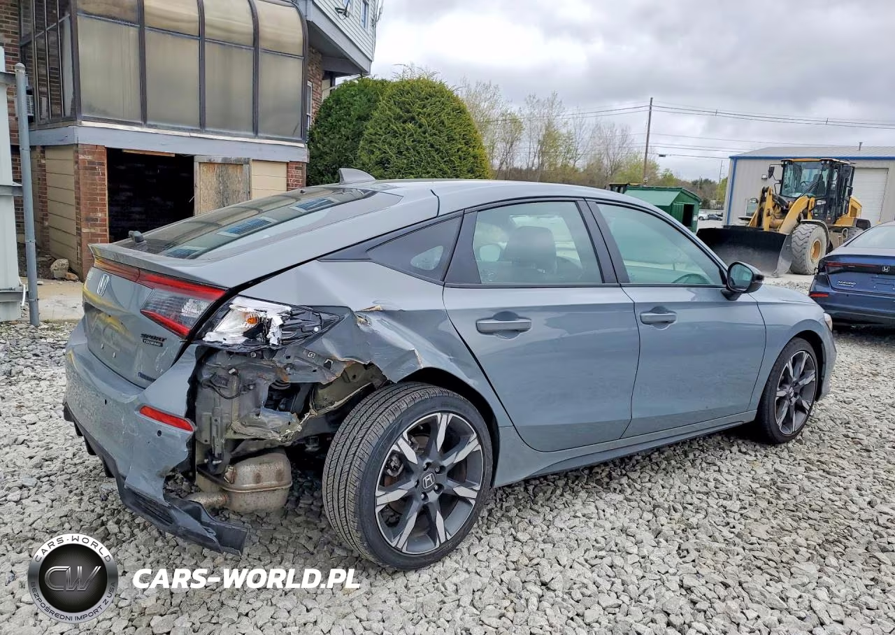 2026 Honda Civic Sport Touring VIN:19XFL4H90TE000605 - 3