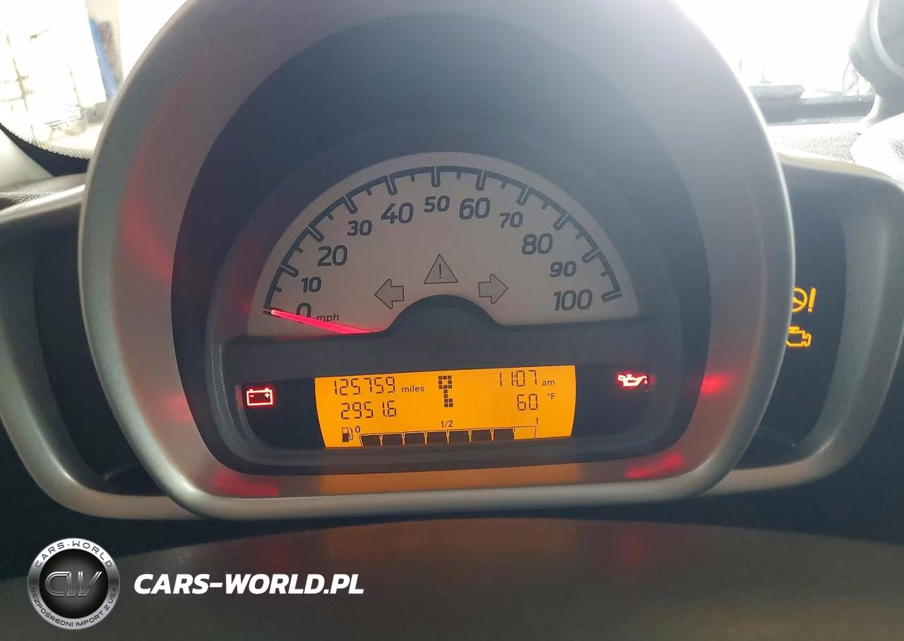 2009 Smart Fortwo Pure VIN:WMEEJ31XX9K257332 - 9