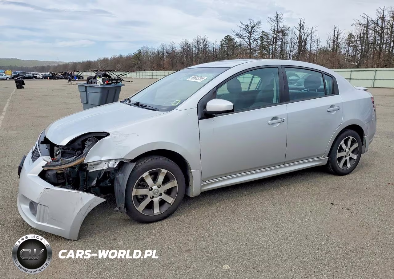 2012 Nissan Sentra 2.0 – zdjęcie 1 z 12