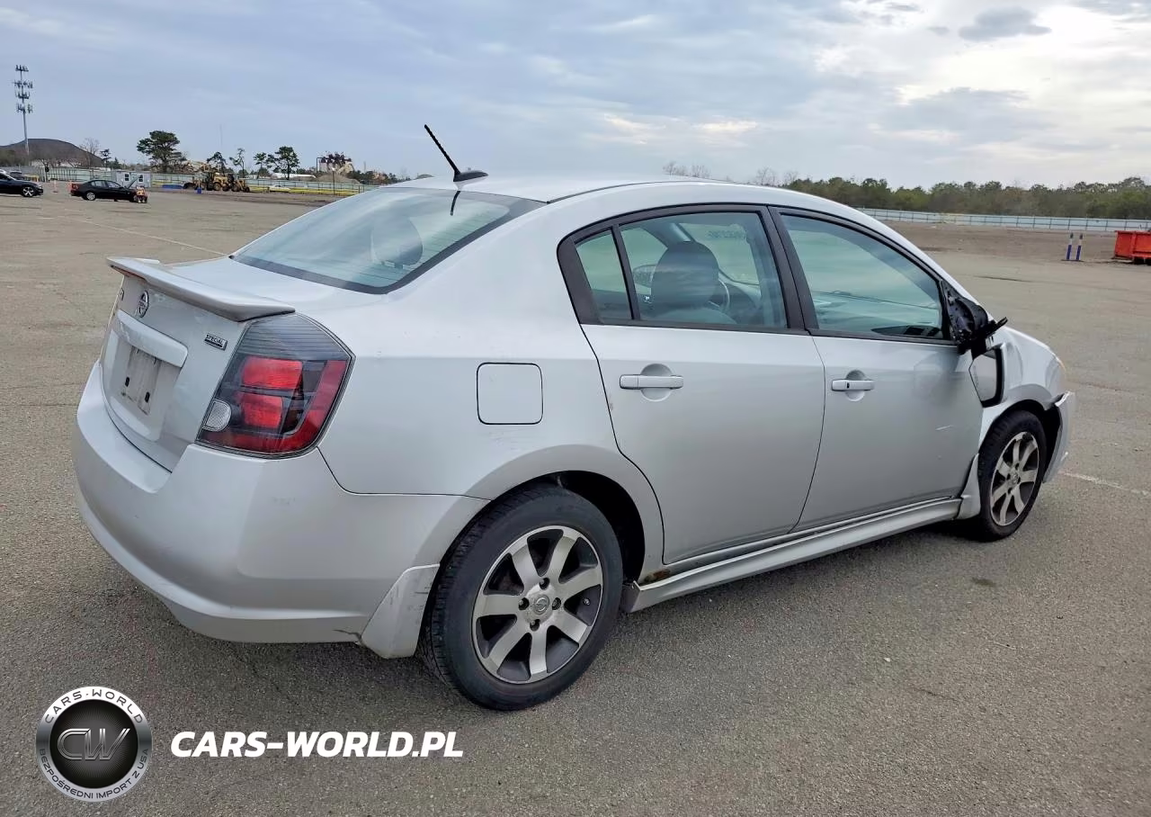 2012 Nissan Sentra 2.0 VIN:3N1AB6AP9CL759916 - 3