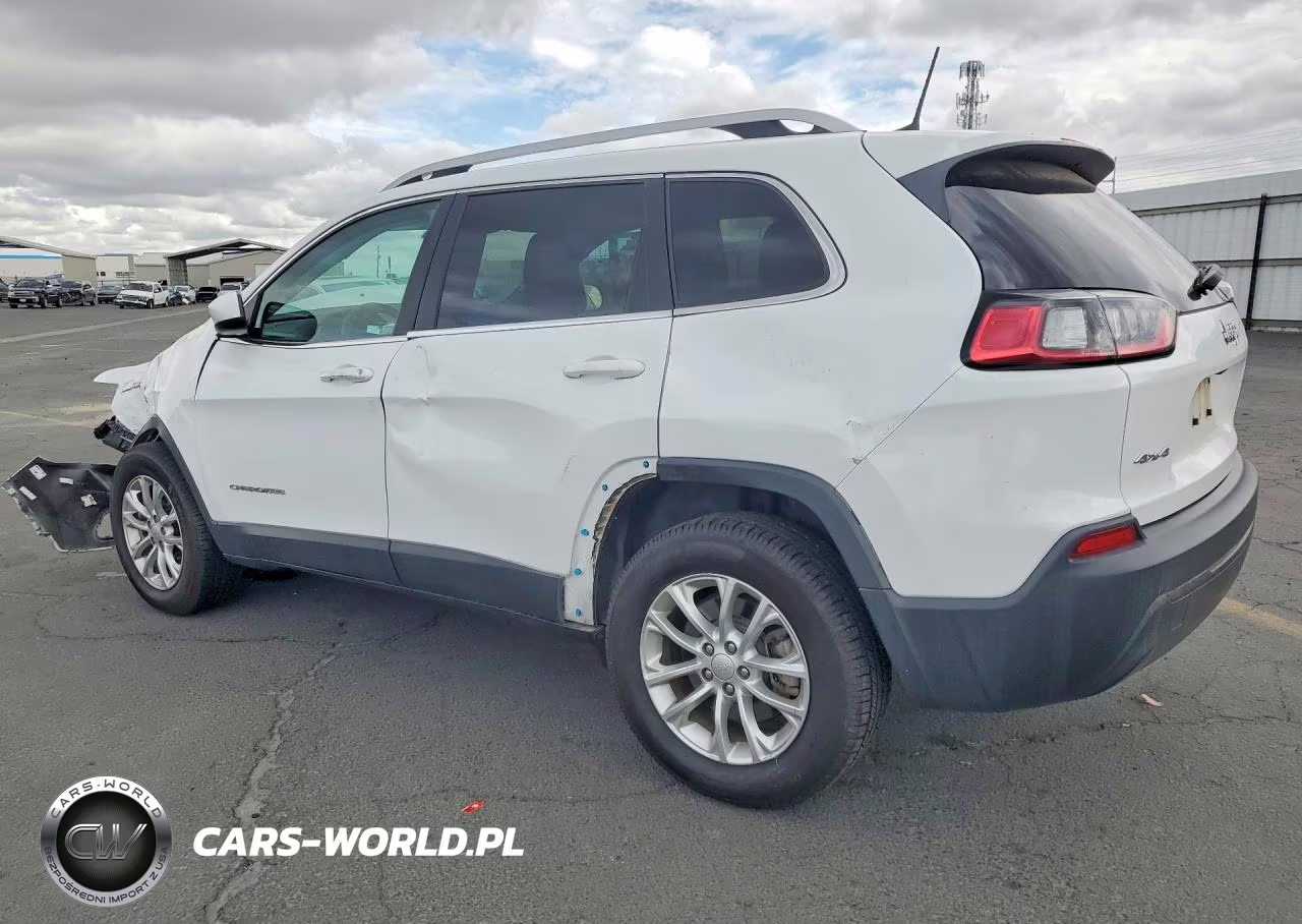 2019 Jeep Cherokee Latitude VIN:1C4PJMCB7KD280575 - 2