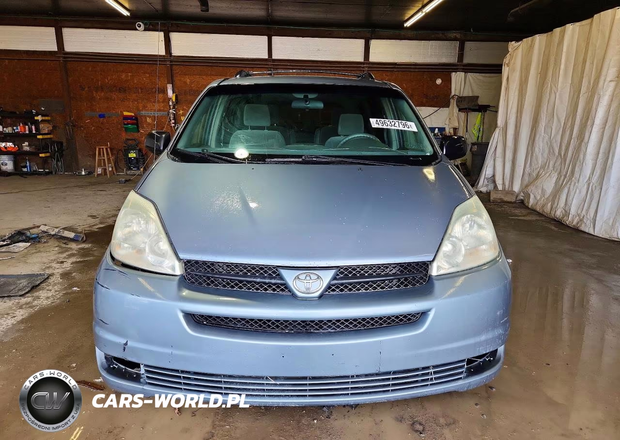 2004 Toyota Sienna Le 7 Passenger VIN:5TDZA23CX4S111051 - 5