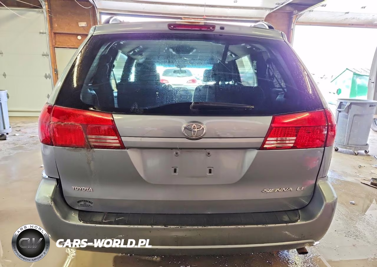 2004 Toyota Sienna Le 7 Passenger VIN:5TDZA23CX4S111051 - 6