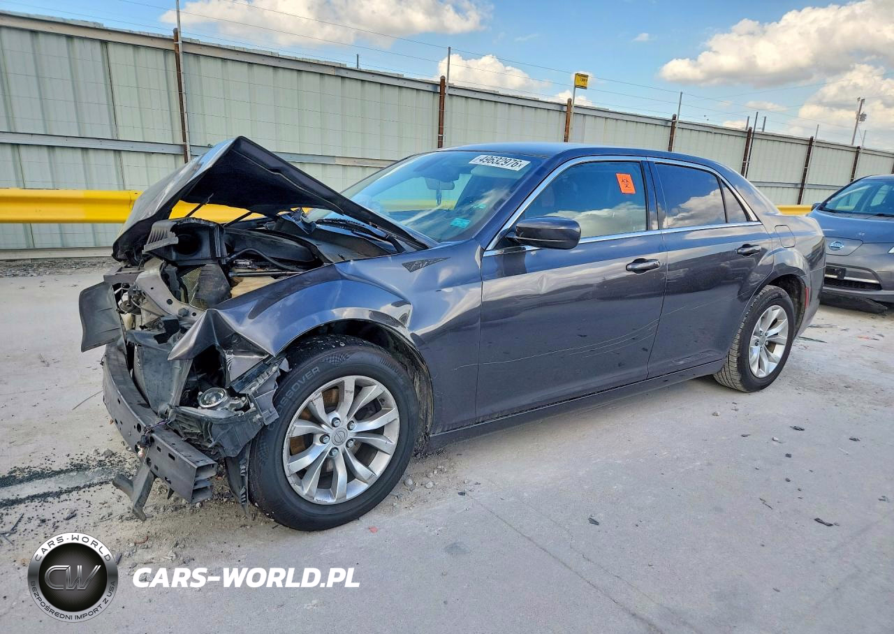 2015 Chrysler 300 Limited