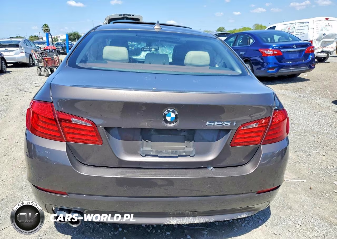 2011 BMW 528 I VIN:WBAFR1C54BC747256 - 6