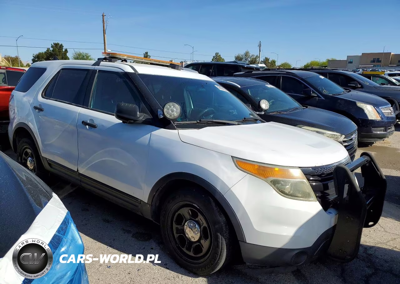 2014 Ford Explorer Police Interceptor VIN:1FM5K8AR1EGA75912 - 4