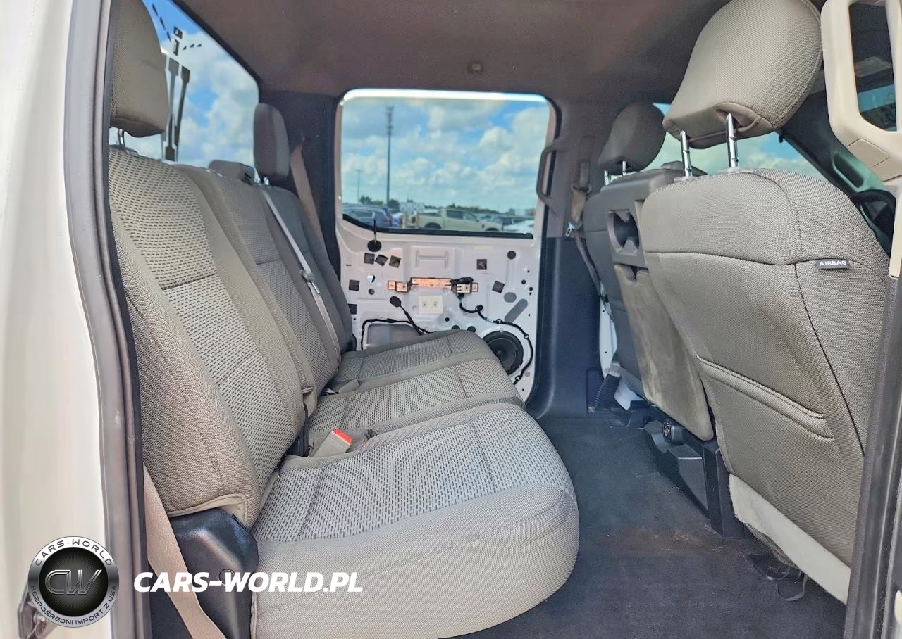 2018 Ford F250 Super Duty VIN:1FT7W2BT6JEC60343 - 10